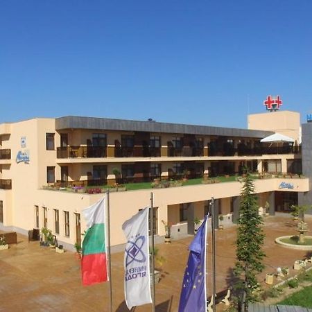 Balneo And Spa Complex Mineral Ягода Екстериор снимка